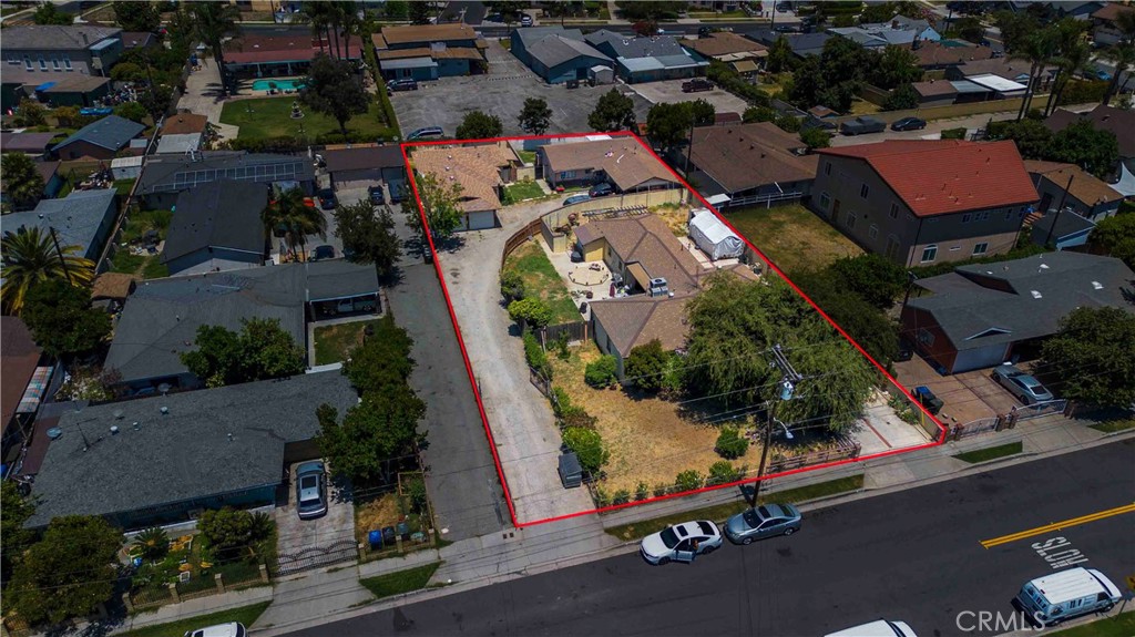 11215 Maplefield