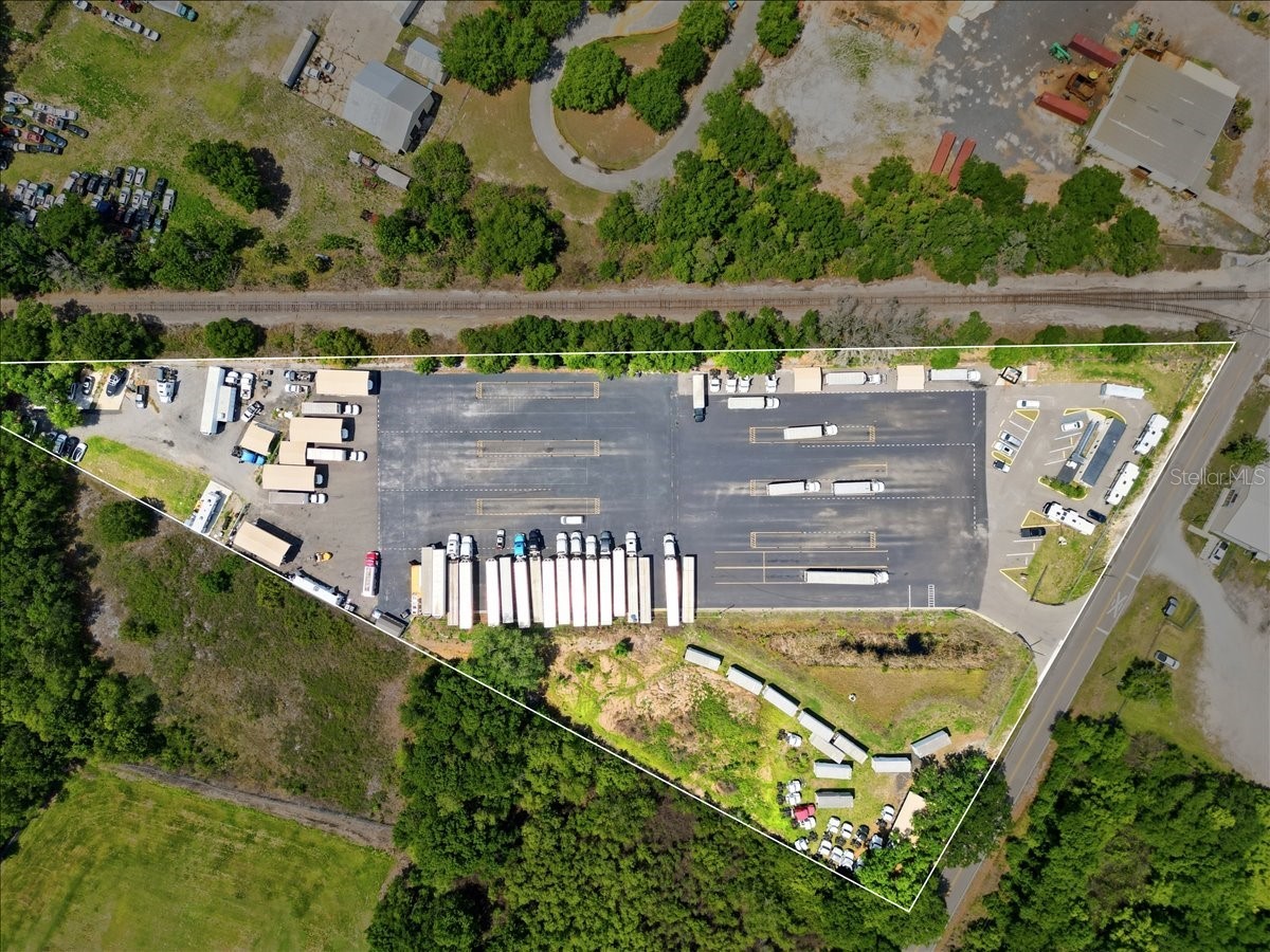 100 S AIRPORT ROAD
