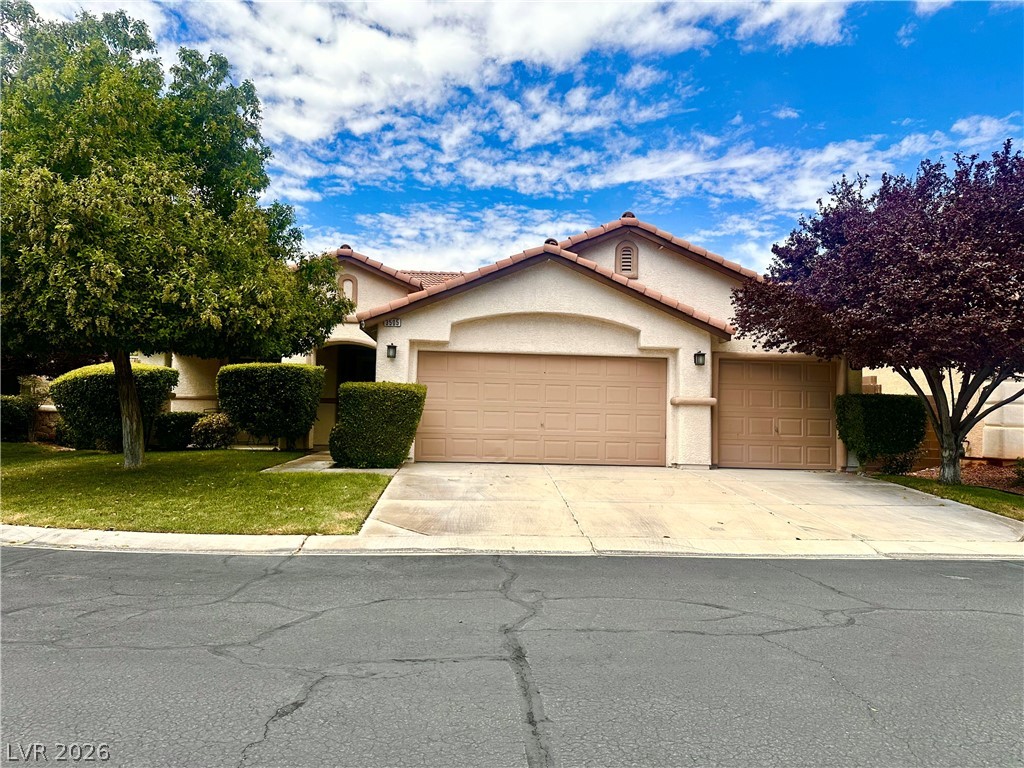 3505 Auburn Shadow Street