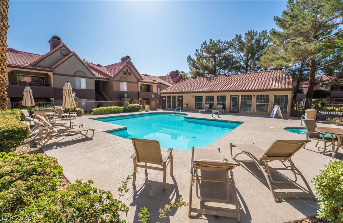 2200 South Fort Apache Road 1234