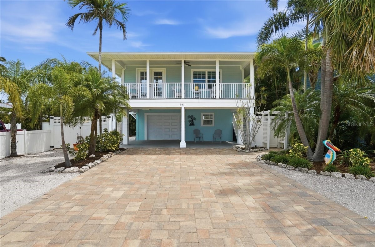 2811 GULF DRIVE