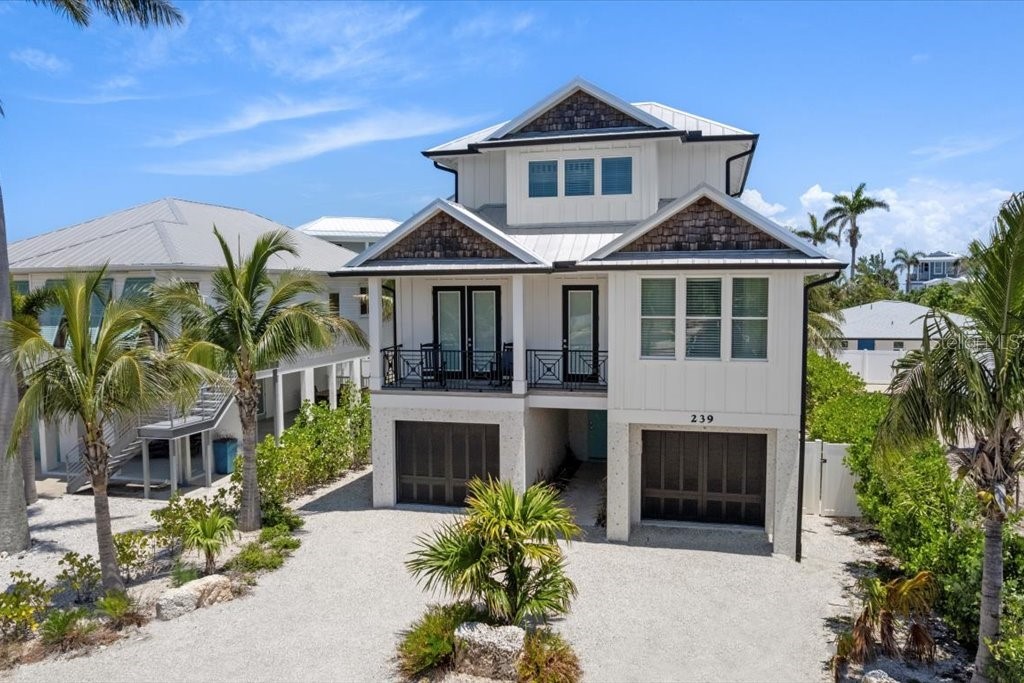 239 S HARBOR DRIVE