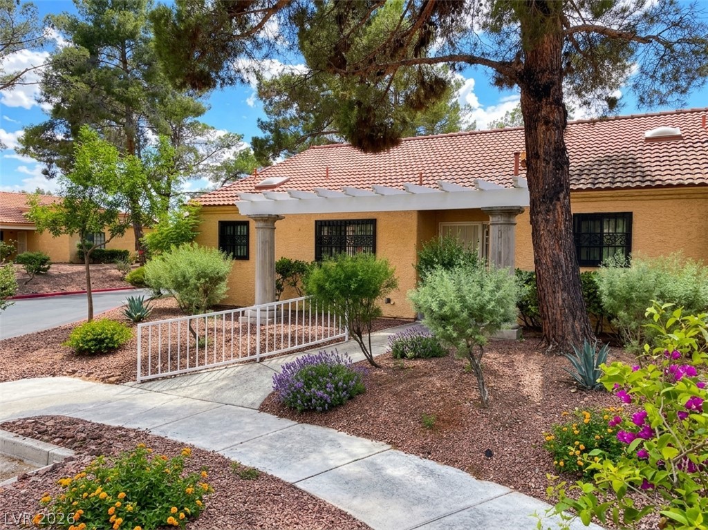 2851 South Valley View Boulevard 1198