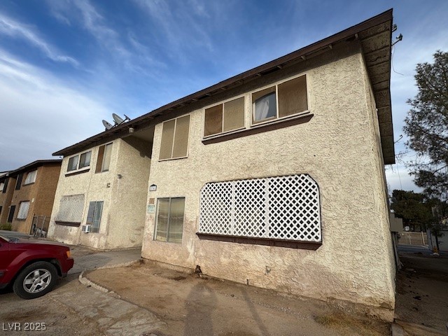 2761 Mountain Vista Street