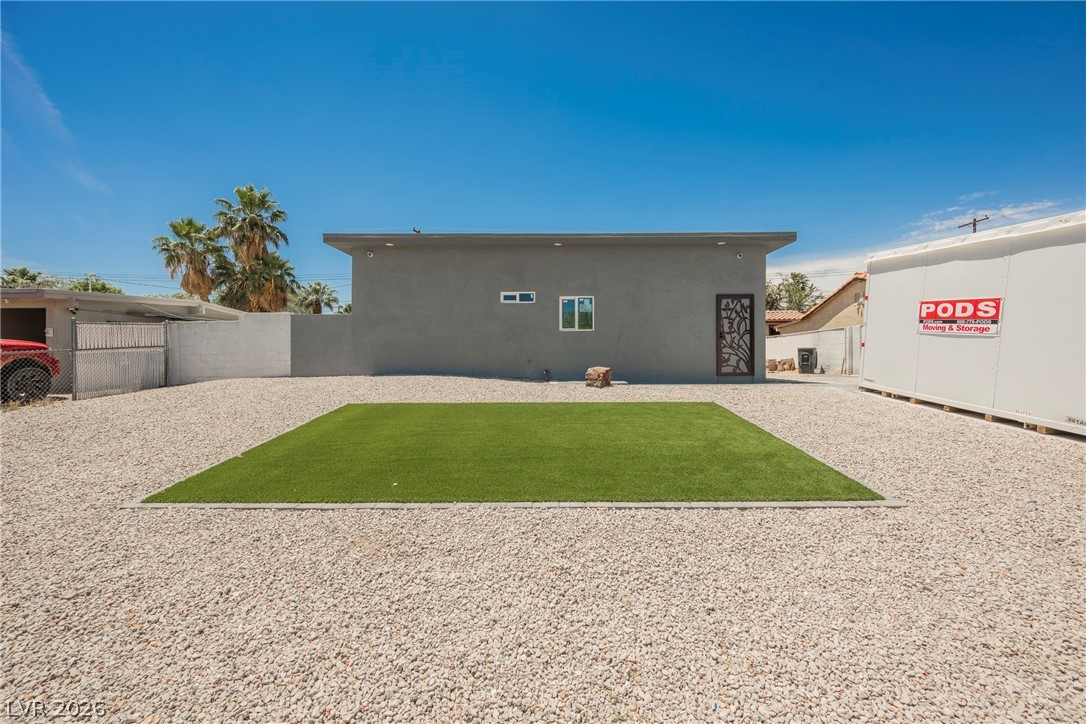 2807 Hermosa Street