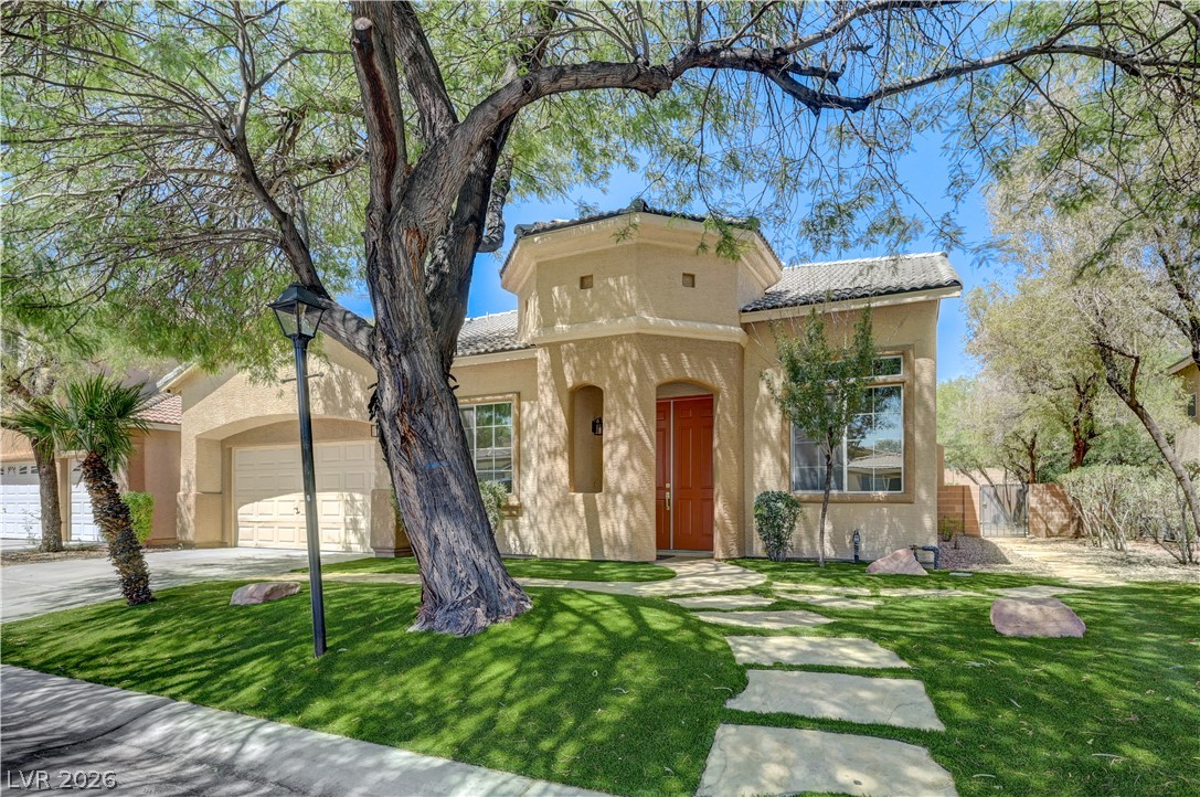8225 Romantic Sunset Street