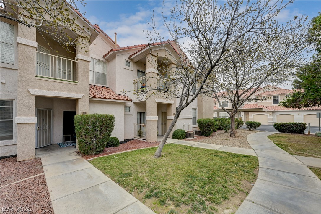 8555 West Russell Road 1017