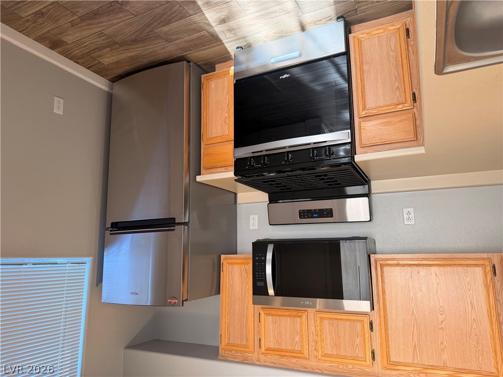 9050 West Warm Springs Road 1153