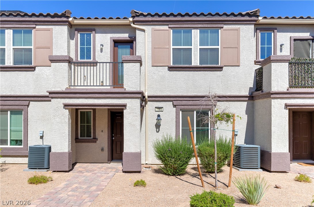 1183 Solano Hills Court