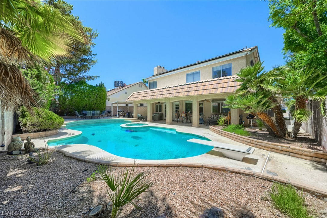 6413 Vicuna Drive