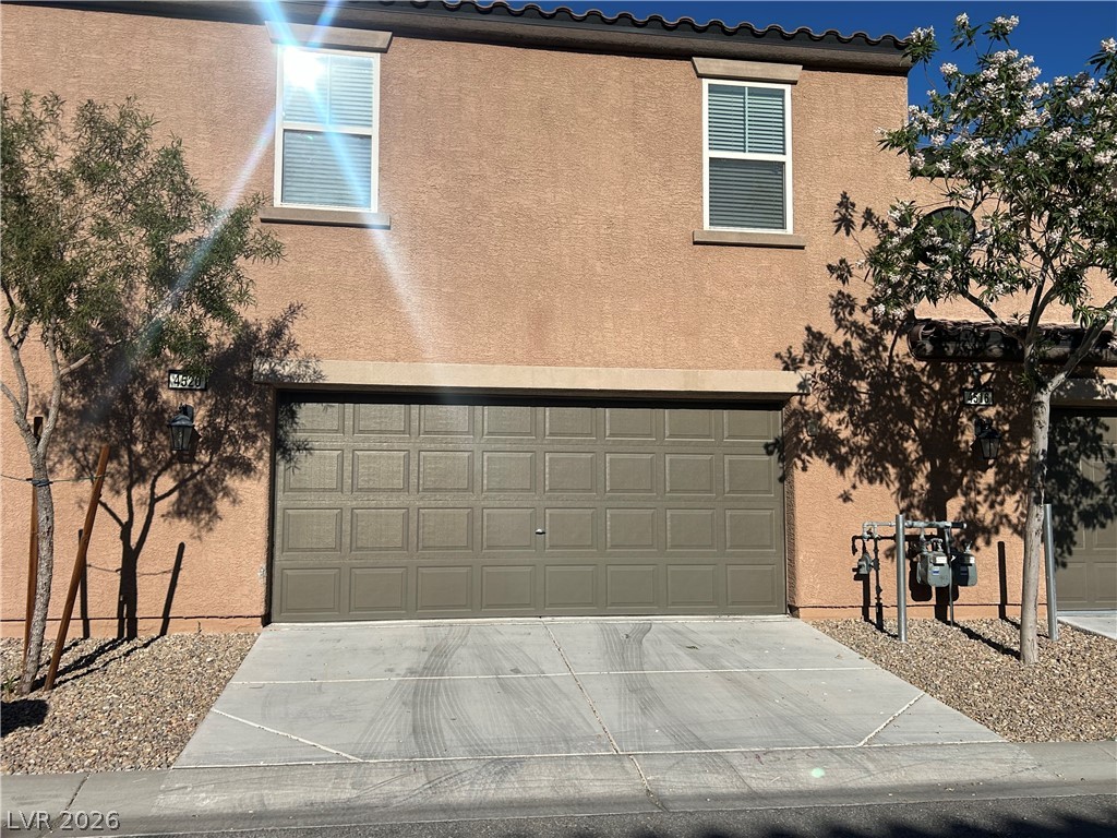 4520 Woolcomber Street