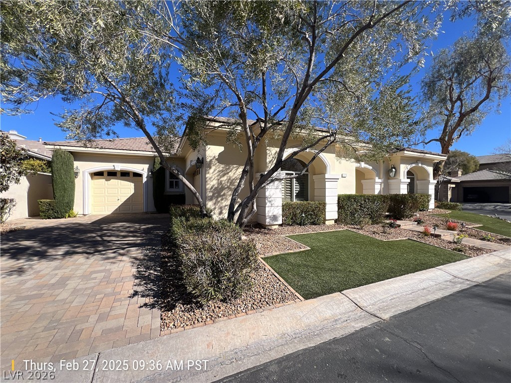 9304 Fontainbleu Drive