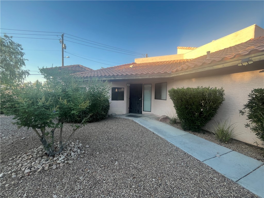 3611 Laguna Del Sol Drive