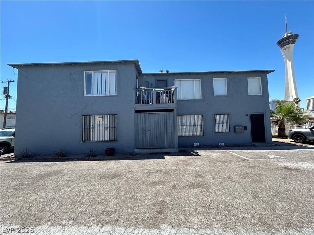 1711 Santa Paula Drive A