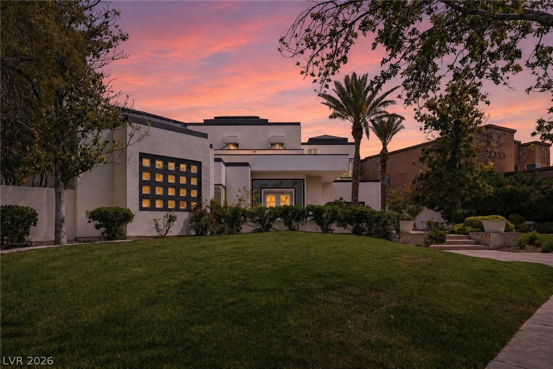 8821 Greensboro Lane