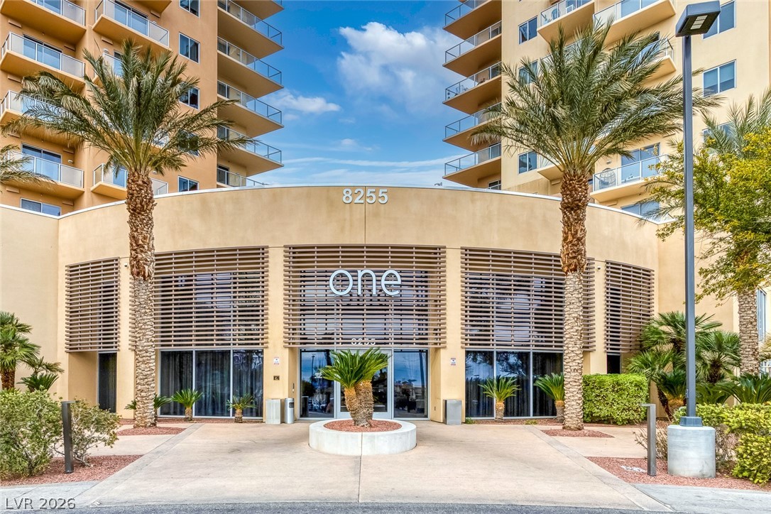 8255 Las Vegas Boulevard 321