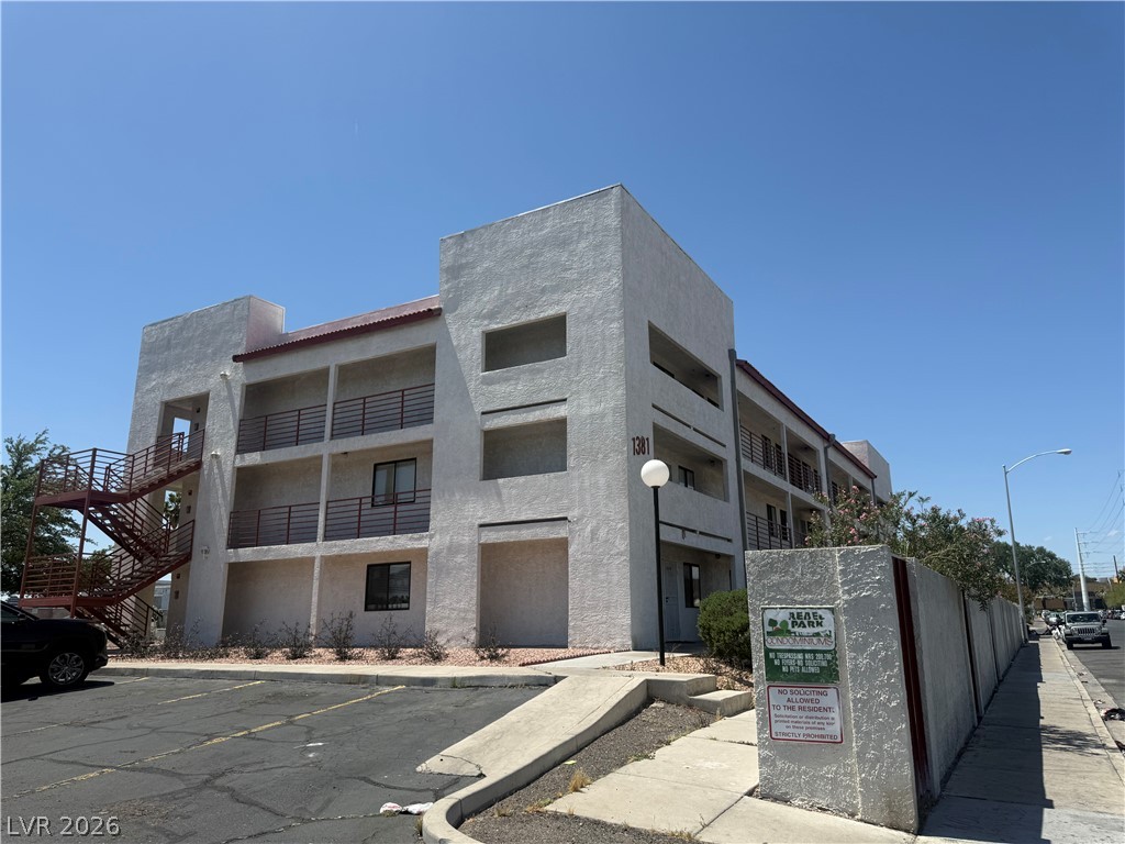 1381 East University Avenue 312