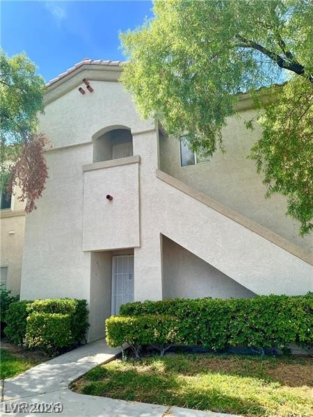 6480 Annie Oakley Drive 423