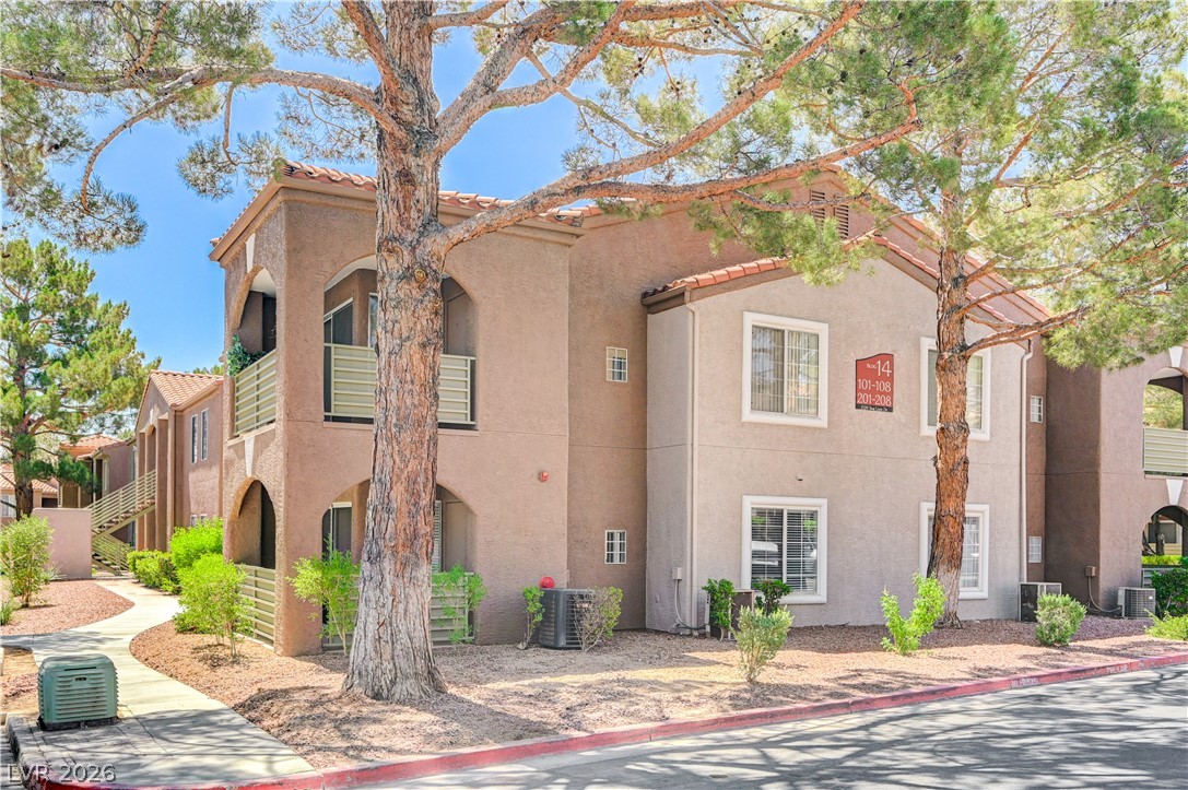 2120 Sealion Drive 108