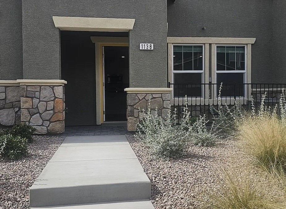 1138 Meadow Sparrow Place