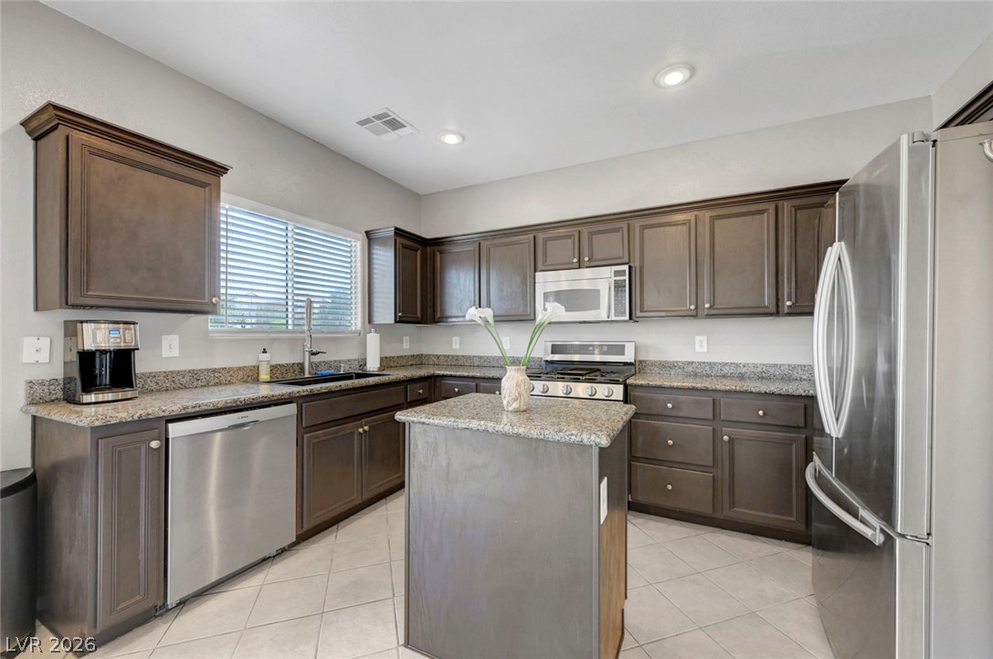 933 Shining Rose Place