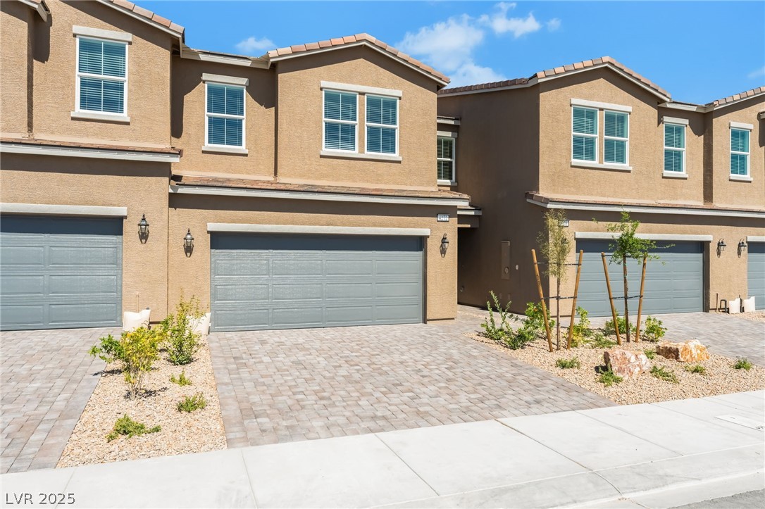 1482 Stellar Summit Street