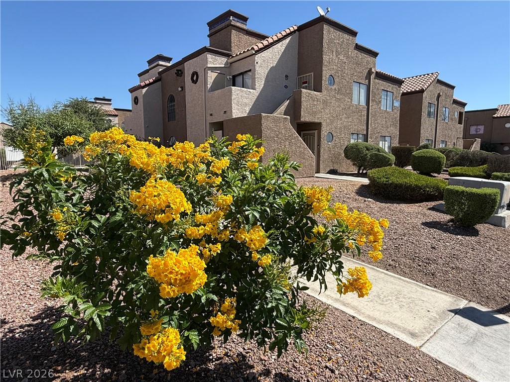 2982 Juniper Hills Boulevard 201