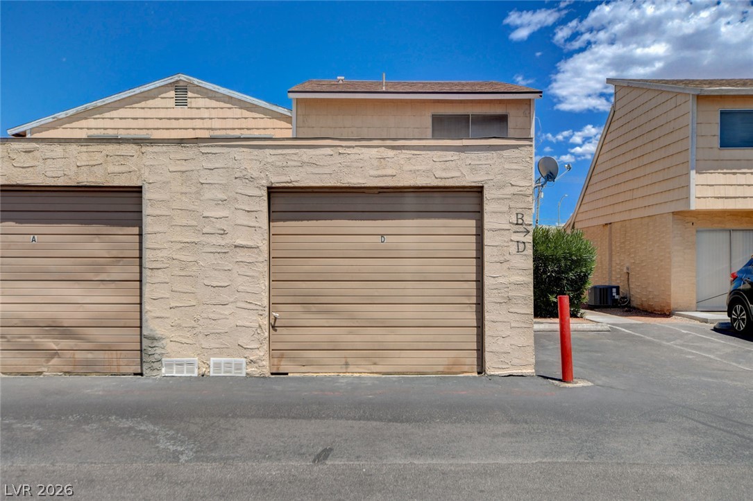 5198 Garden Lane D