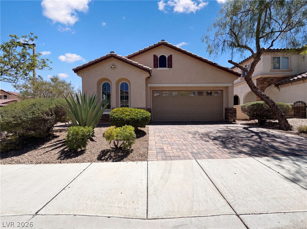 908 Baronet Drive