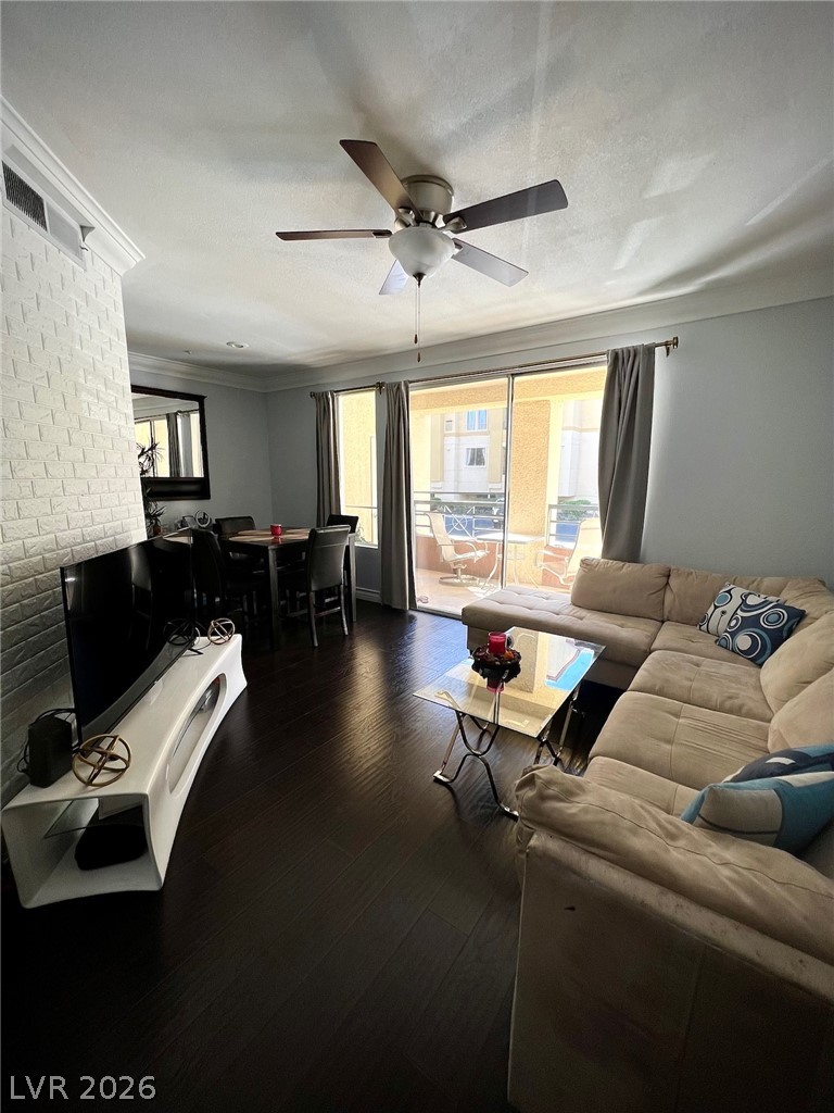 260 FLAMINGO Road 109