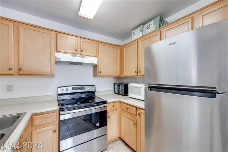 2983 Juniper Hills Boulevard 102