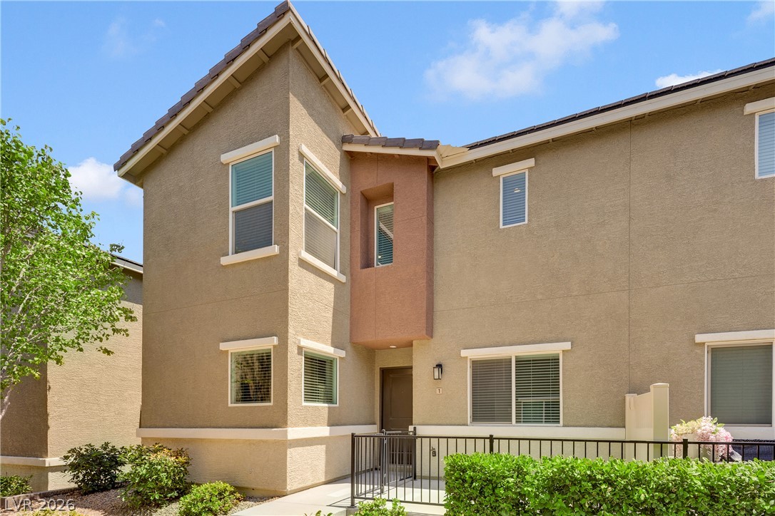 12185 Scarlet Ember Road 1