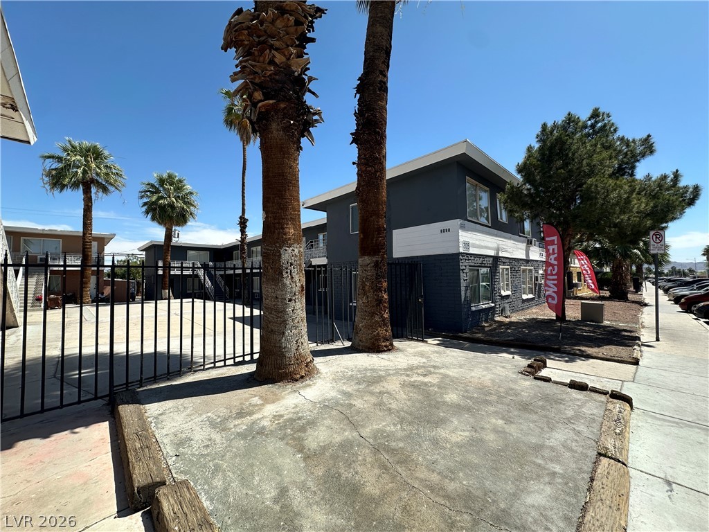 2105 Sunrise Avenue 2