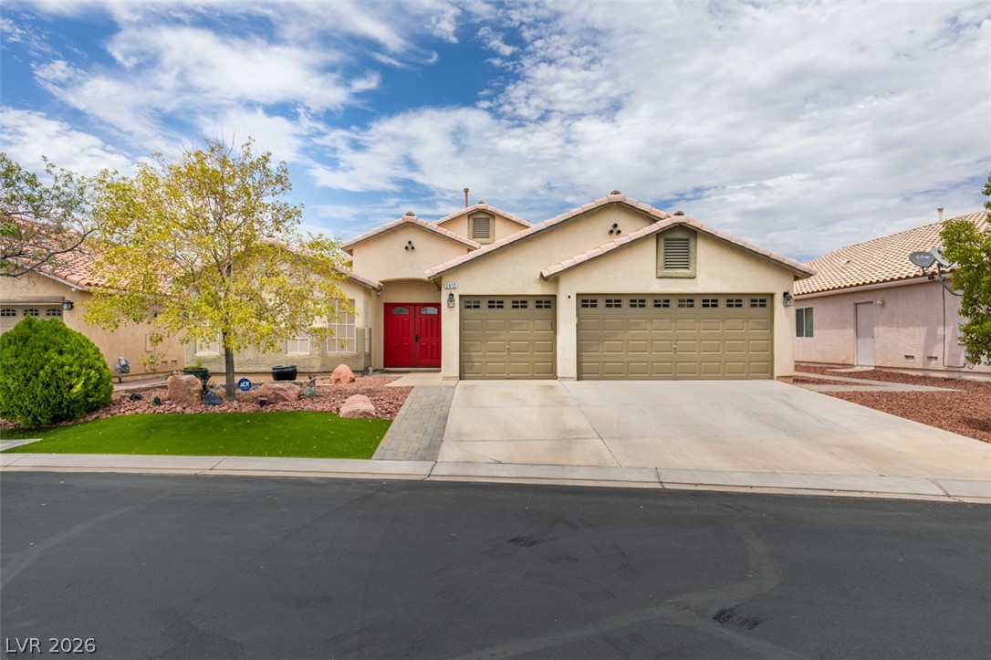 2612 Torch Avenue