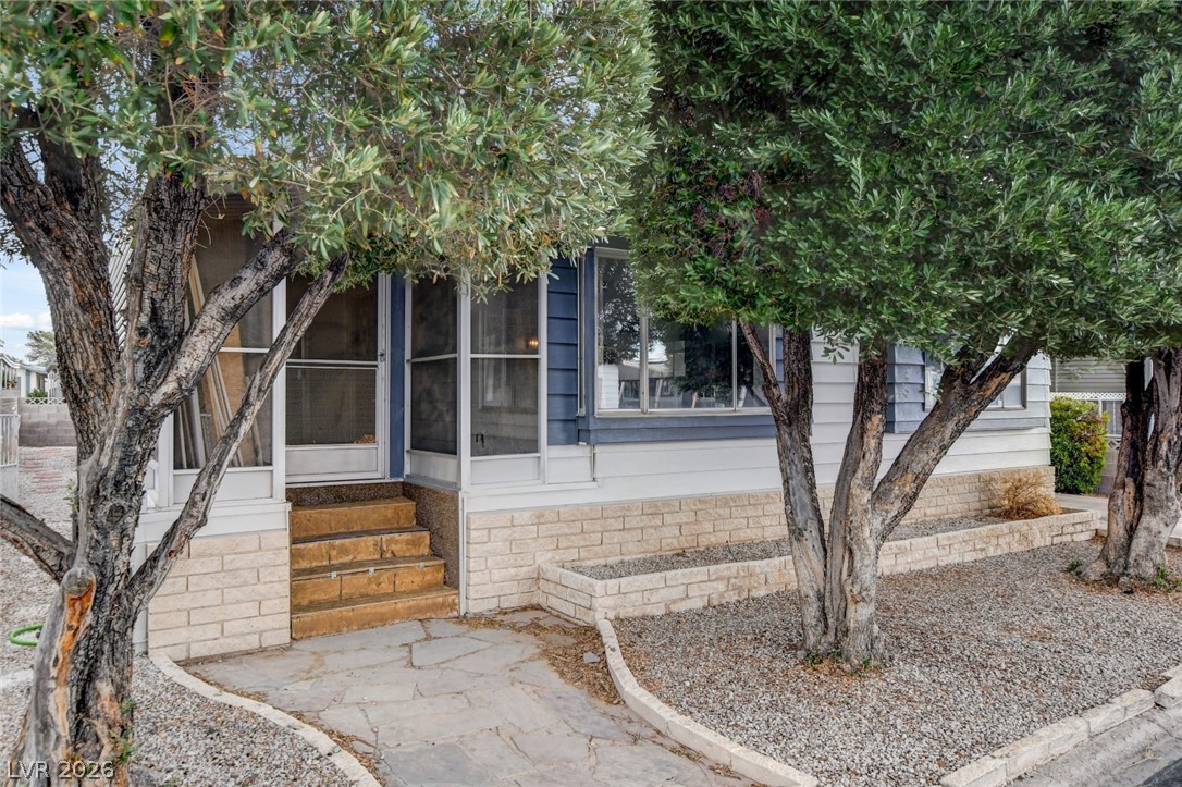 5054 Ridge Drive
