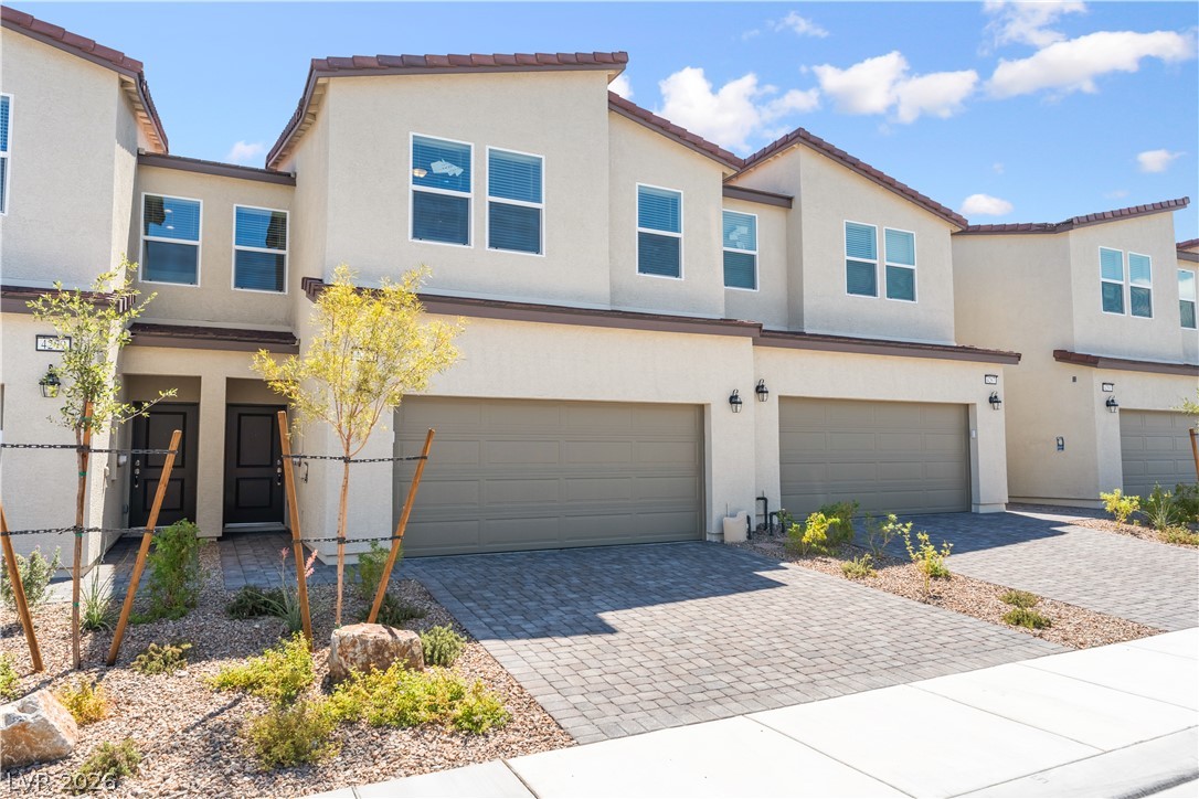 4273 Galaxy Gaze Avenue
