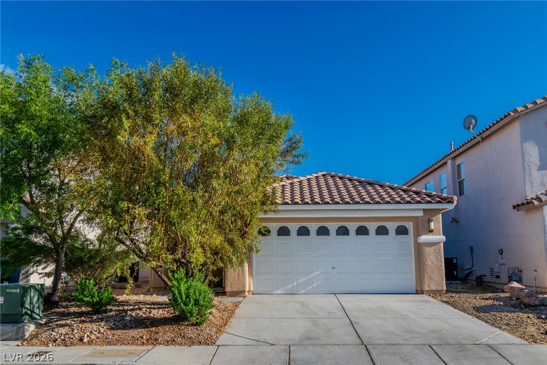 6309 Climbing Vine Avenue