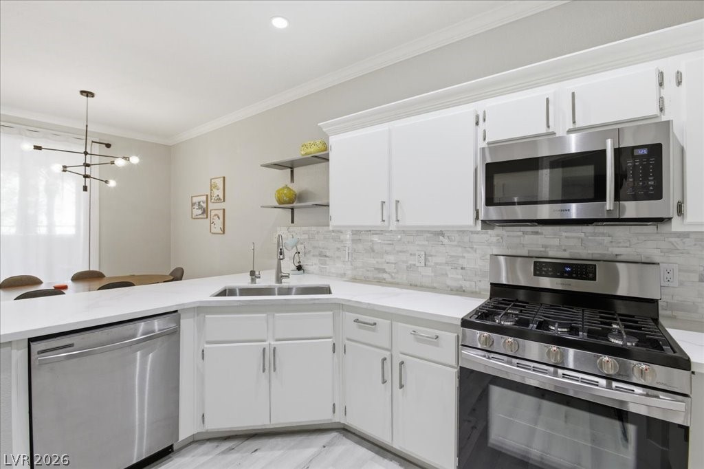 251 South Green Valley Parkway 5311