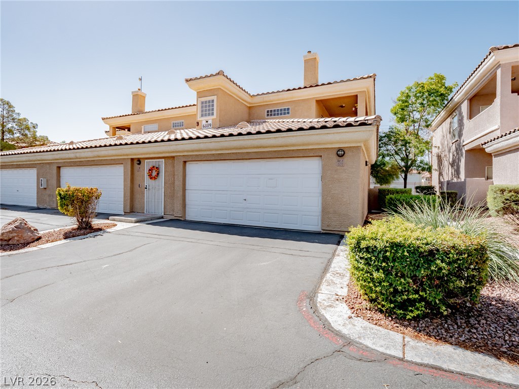 6809 Cobre Azul Avenue 101