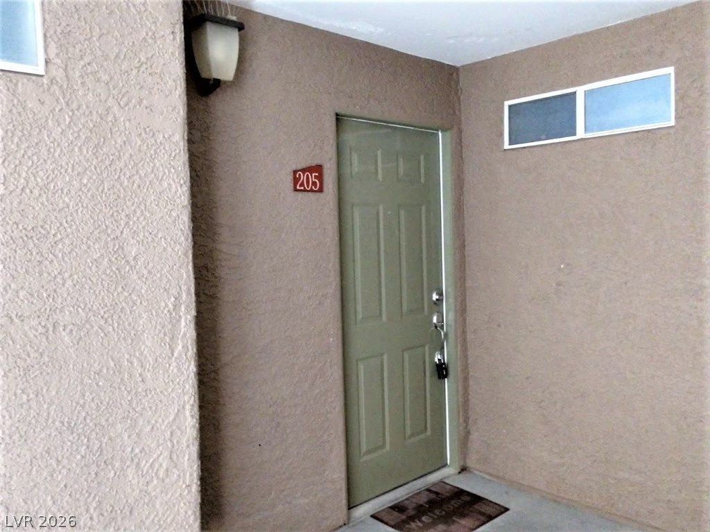 2101 BLUE BREEZE Drive 205