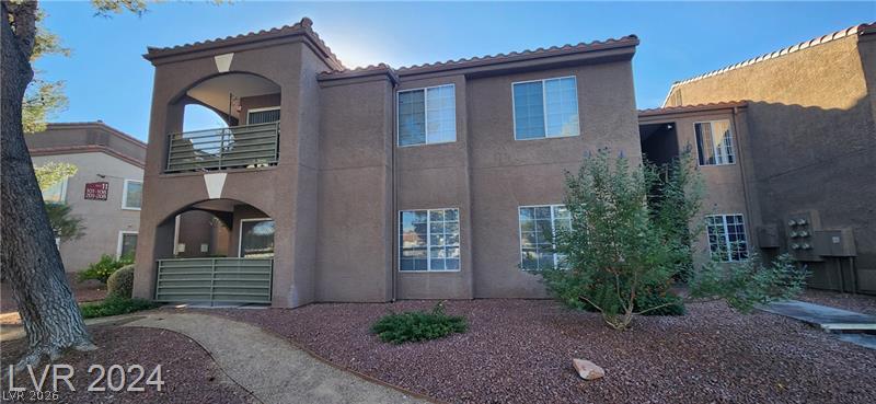 2121 BLUE BREEZE Drive 101