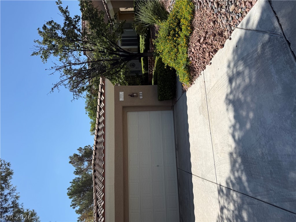 10001 Summer Oak Lane 103