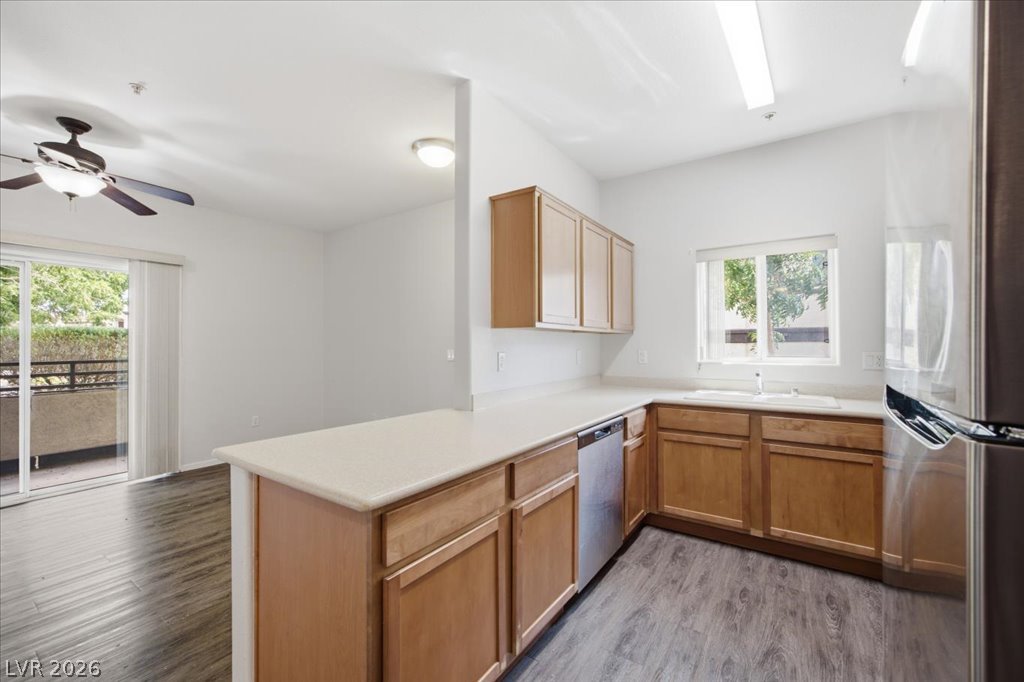 2291 West Horizon Ridge Parkway 5128
