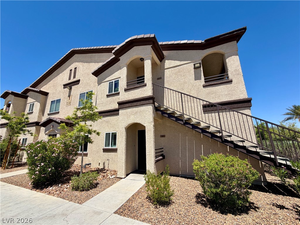 2291 West Horizon Ridge Parkway 1101