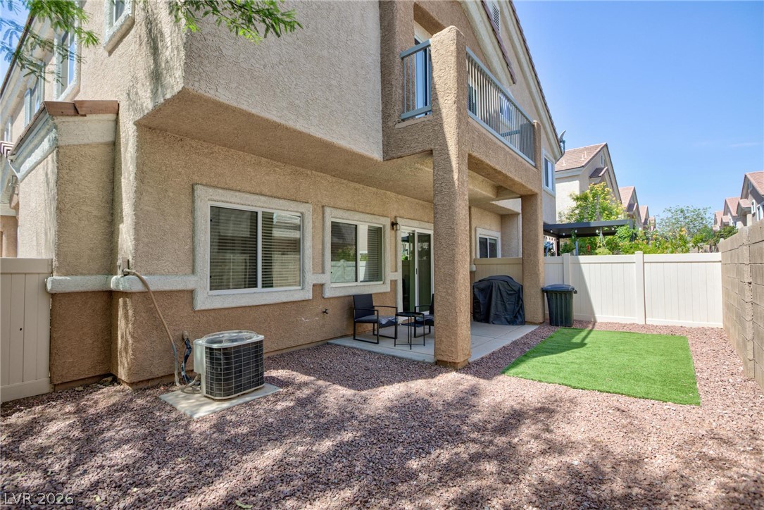 8780 Horizon Wind Avenue 102