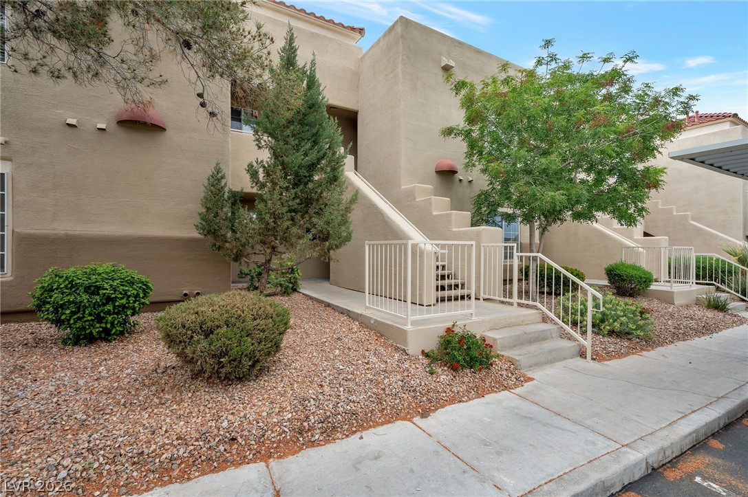 1909 Mountain Hills Court 102
