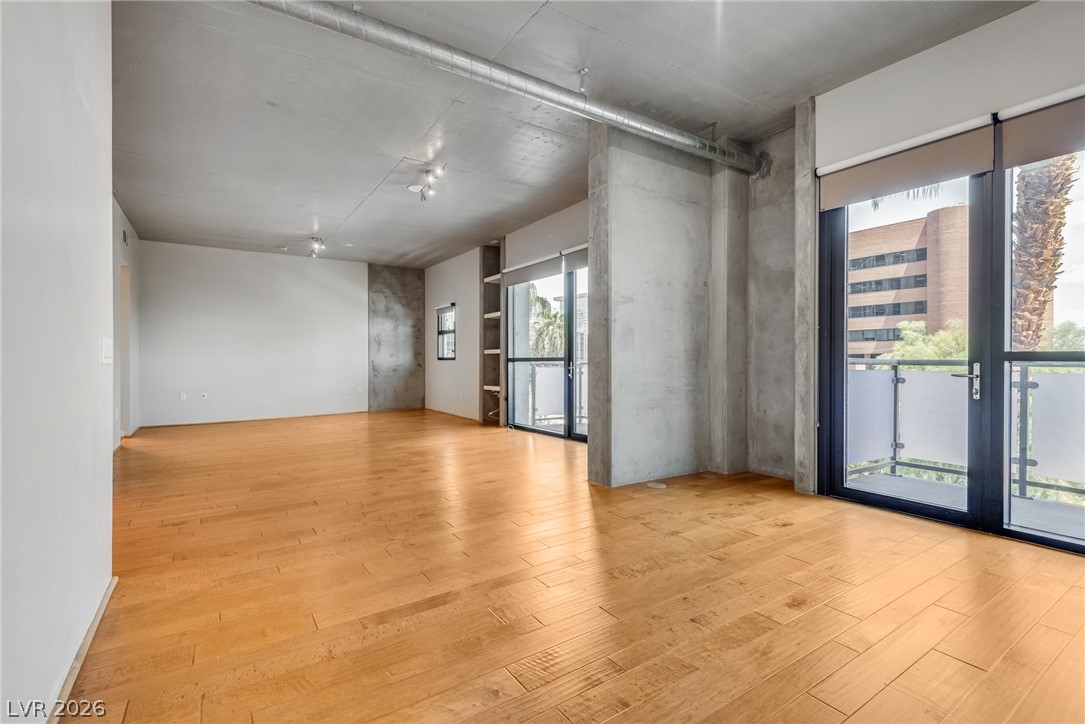 353 East Bonneville Avenue 365