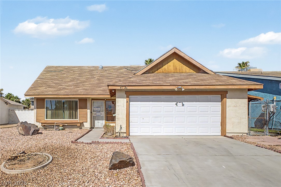 4725 Lake Place