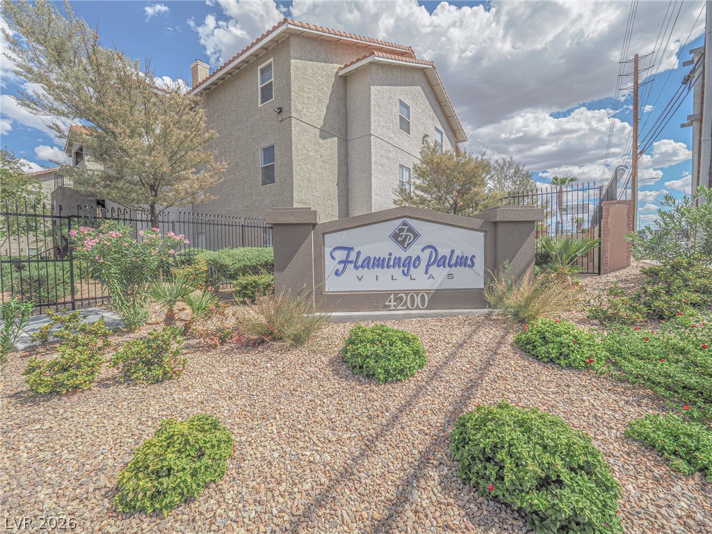 4200 South Valley View 1085