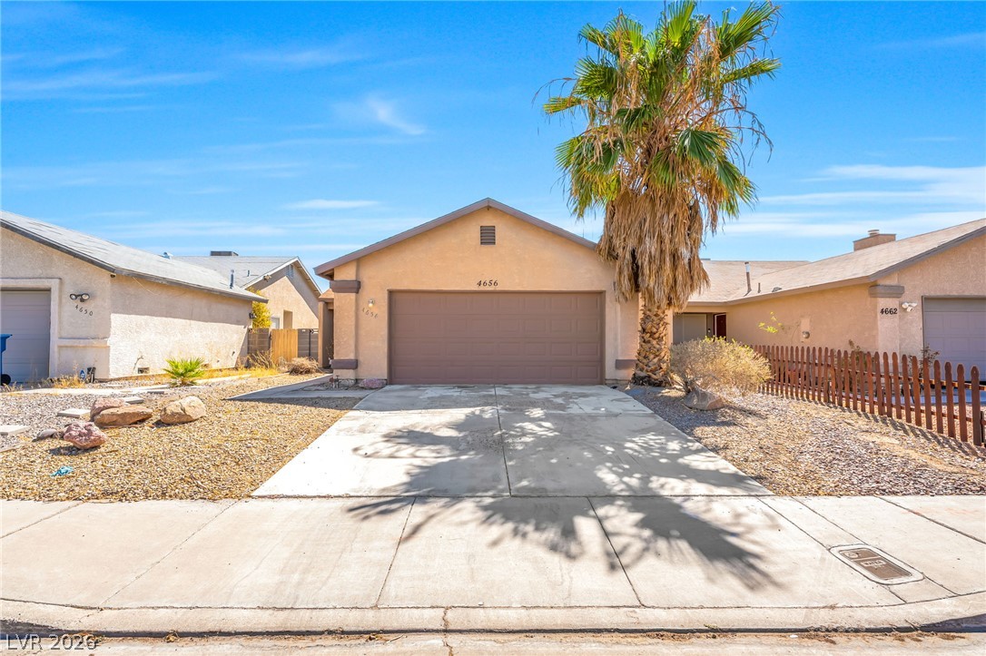 4656 BUMBLEBEE Circle